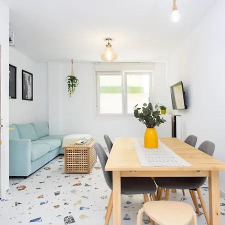 Apartament Home2book Bright & Cozy Cruz